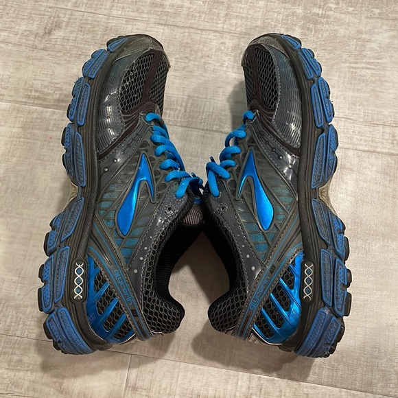 Brooks Other - Brooks glycerin 9 sneakers